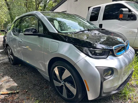 2015 BMW i3 Base w/Range Extender Hatchback 4D