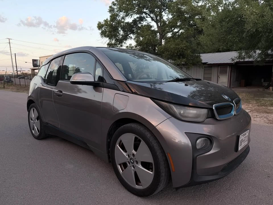 2015 BMW i3 - Image 3 of 13