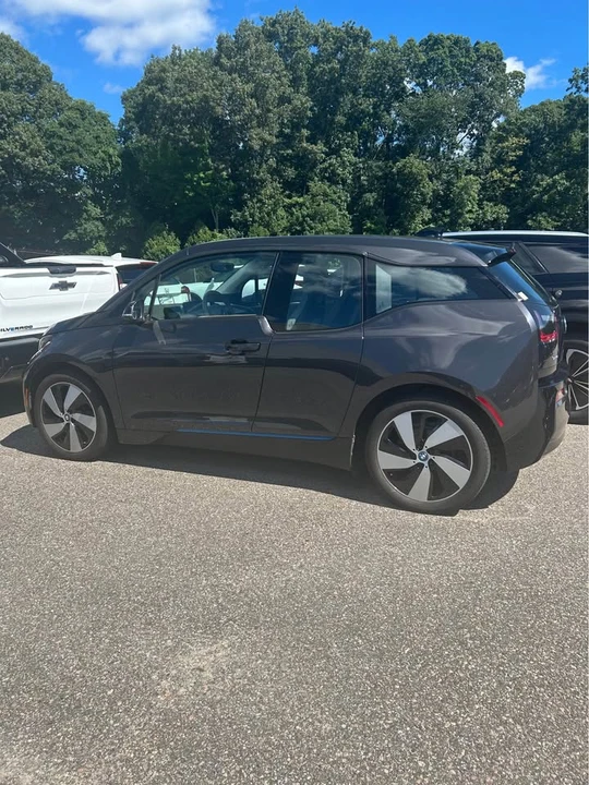 2015 BMW i3 - Image 3 of 10