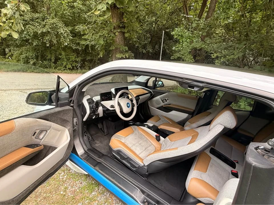 2015 BMW i3 - Image 3 of 10