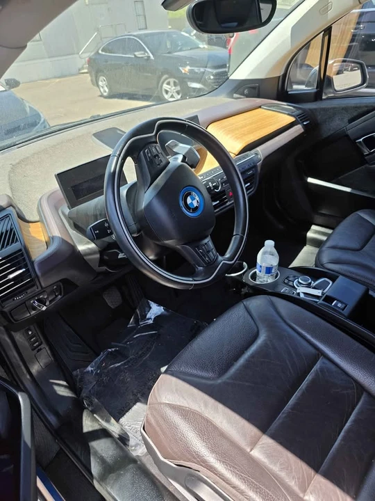 2015 BMW i3 - Image 5 of 7