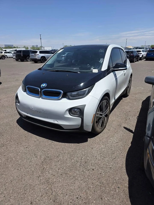2015 BMW i3 - Image 2 of 7