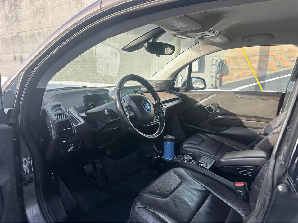 2015 BMW i3 - Image 8 of 17