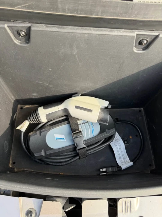 2015 BMW i3 - Image 9 of 14