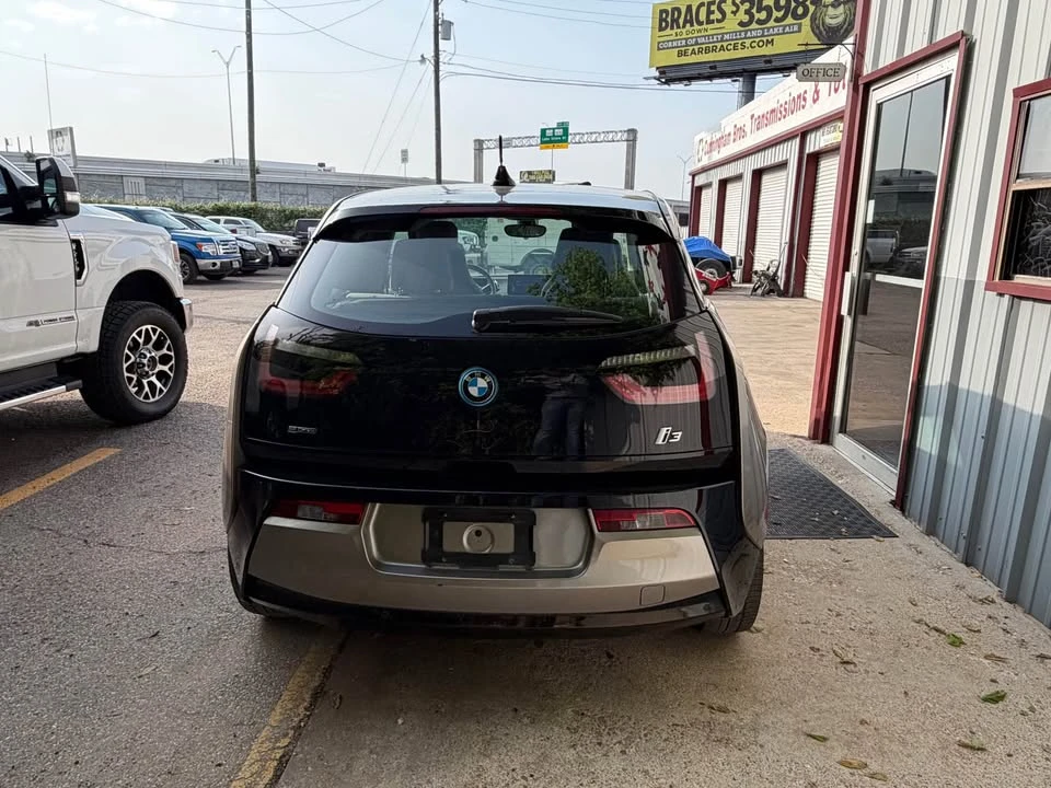 2015 BMW i3 - Image 6 of 14