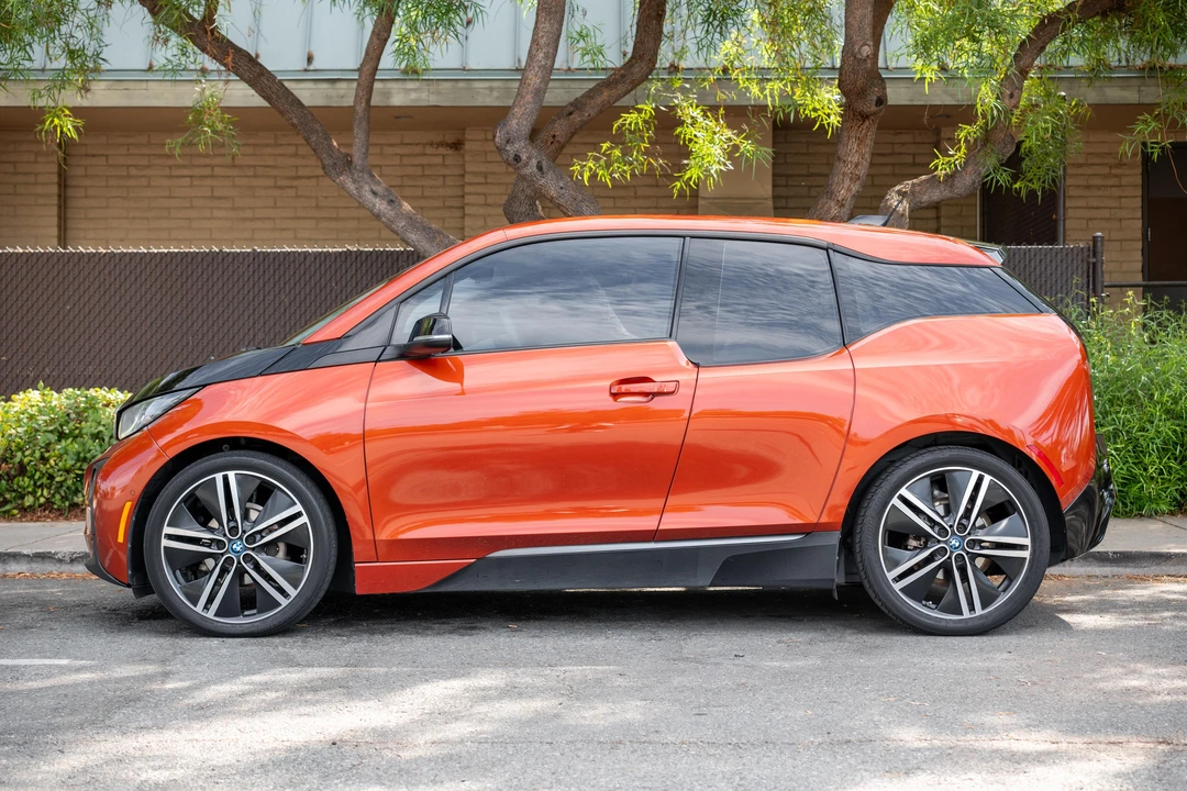 2015 BMW i3 - Image 7 of 31