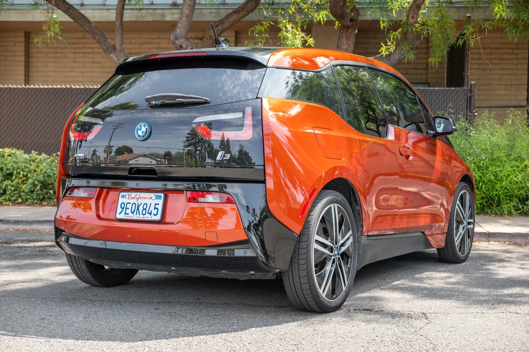 2015 BMW i3 - Image 9 of 31