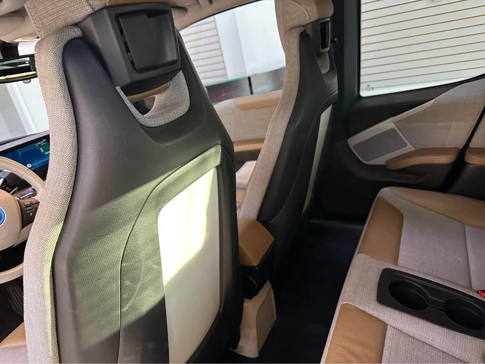 2015 BMW i3 - Image 12 of 19