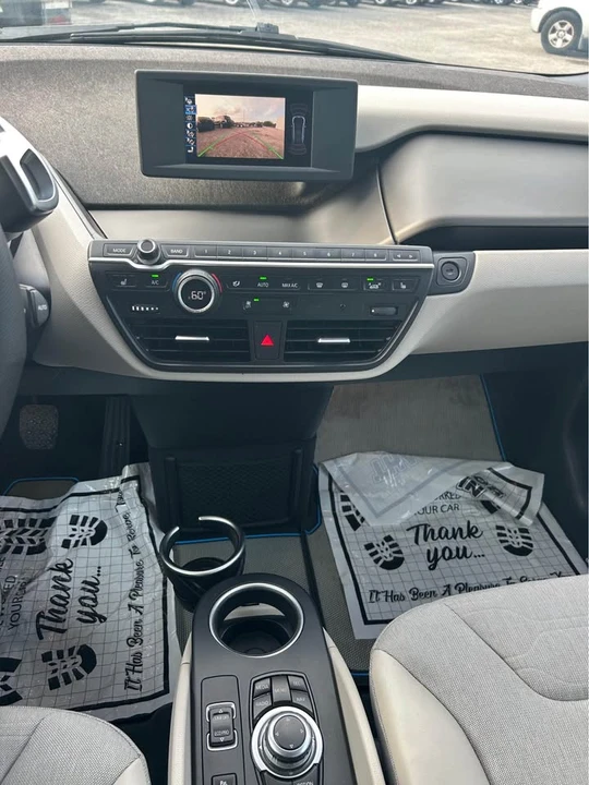 2015 BMW i3 - Image 10 of 14