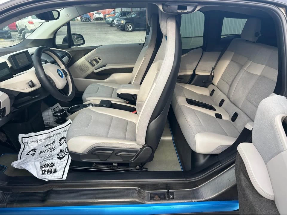 2015 BMW i3 - Image 8 of 14