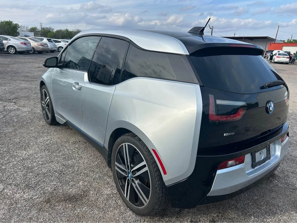 2015 BMW i3 - Image 4 of 14