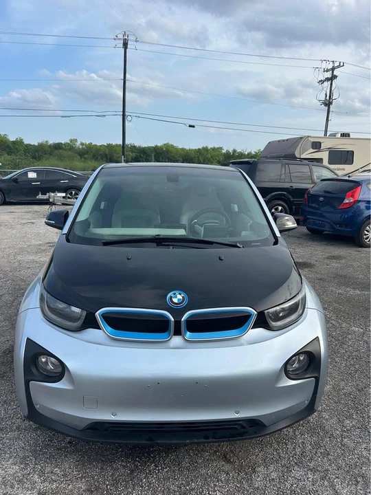 2015 BMW i3 - Image 2 of 14