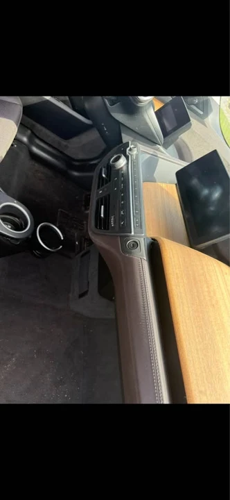 2015 BMW i3 - Image 6 of 16