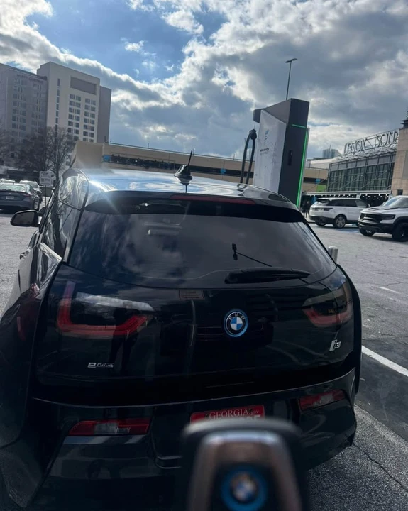 2015 BMW i3 - Image 3 of 5