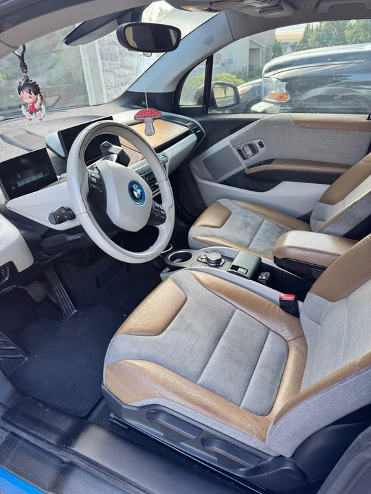 2015 BMW i3 - Image 7 of 11