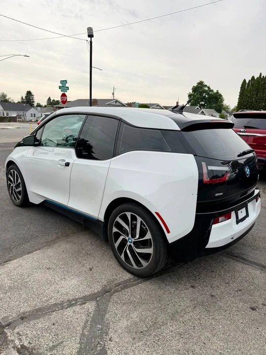 2015 BMW i3 - Image 3 of 17
