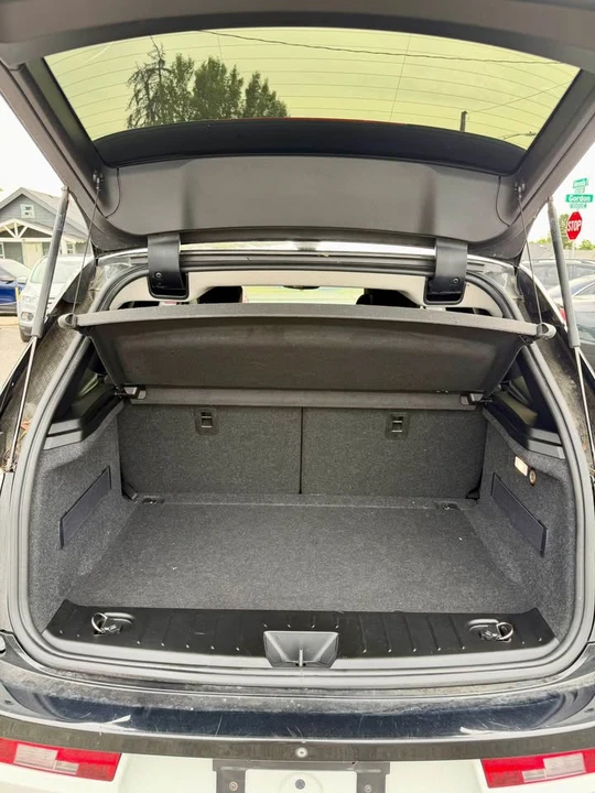 2015 BMW i3 - Image 16 of 17