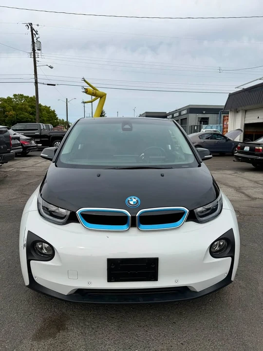 2015 BMW i3 - Image 7 of 17