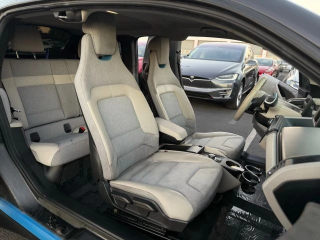 2015 BMW i3 - Image 11 of 21