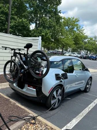 2015 BMW i3 - Image 12 of 13