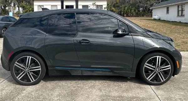 2015 BMW i3 - Image 2 of 10