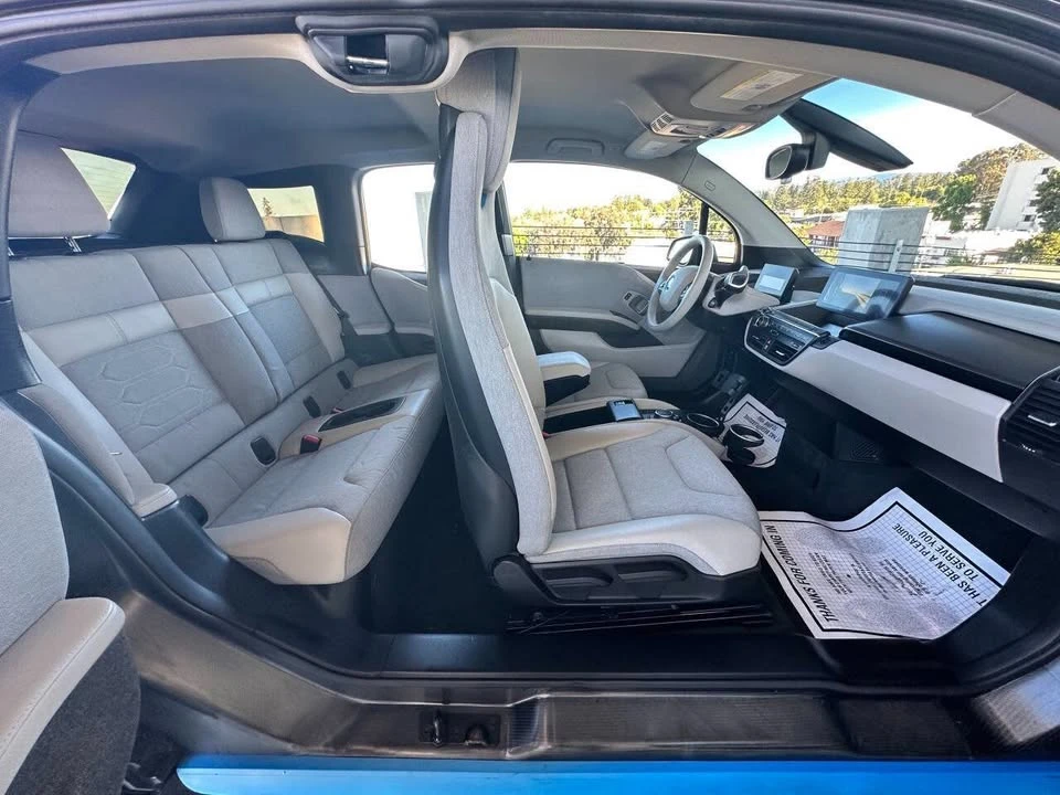 2015 BMW i3 - Image 12 of 20