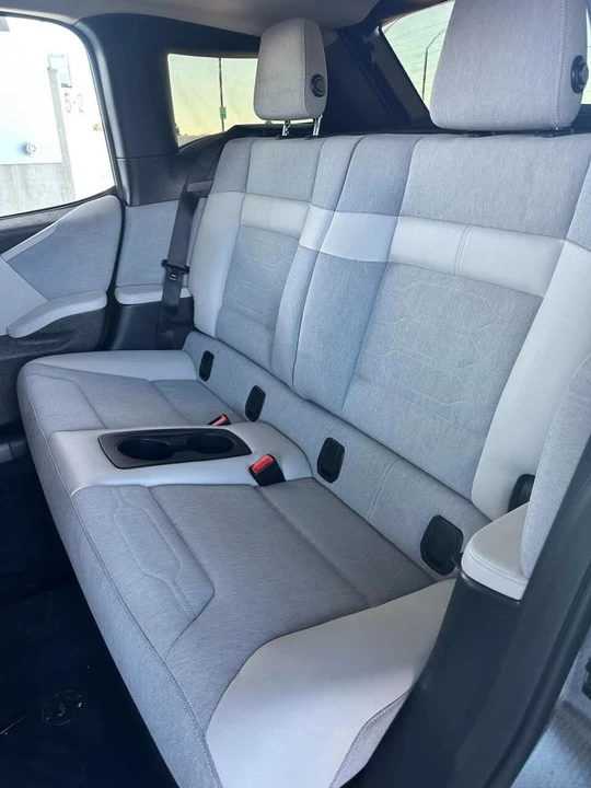 2015 BMW i3 - Image 14 of 20