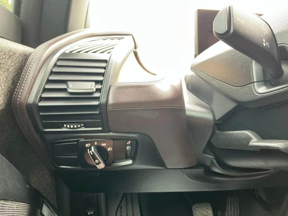 2015 BMW i3 - Image 14 of 20