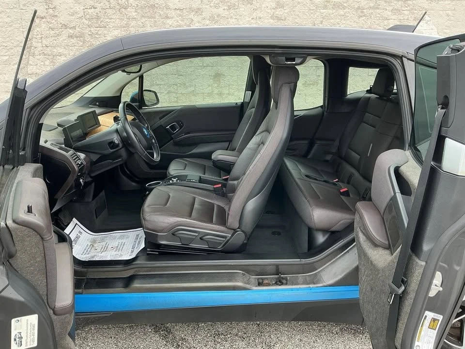 2015 BMW i3 - Image 11 of 20
