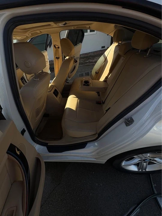 2015 BMW i3 - Image 5 of 5
