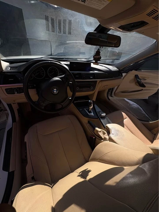 2015 BMW i3 - Image 4 of 5