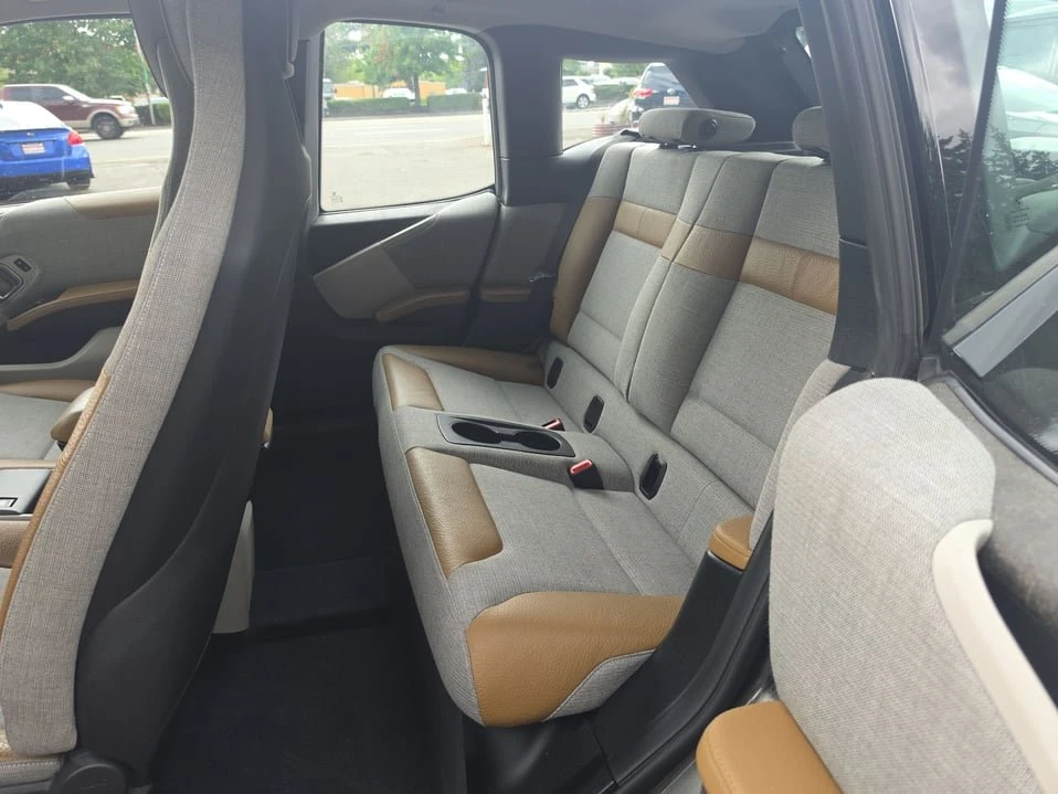 2015 BMW i3 - Image 10 of 20