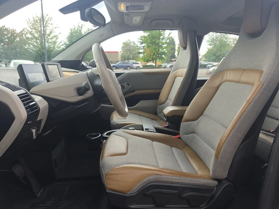 2015 BMW i3 - Image 9 of 20