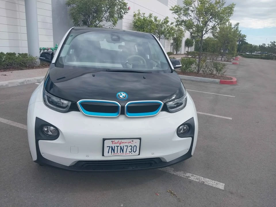 2015 BMW i3 - Image 3 of 10