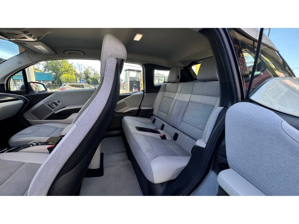 2015 BMW i3 - Image 19 of 20