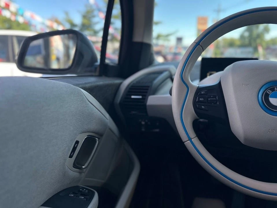 2015 BMW i3 - Image 20 of 20
