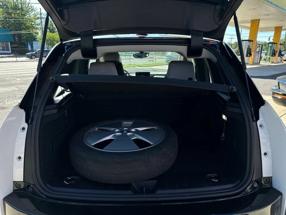 2015 BMW i3 - Image 14 of 20