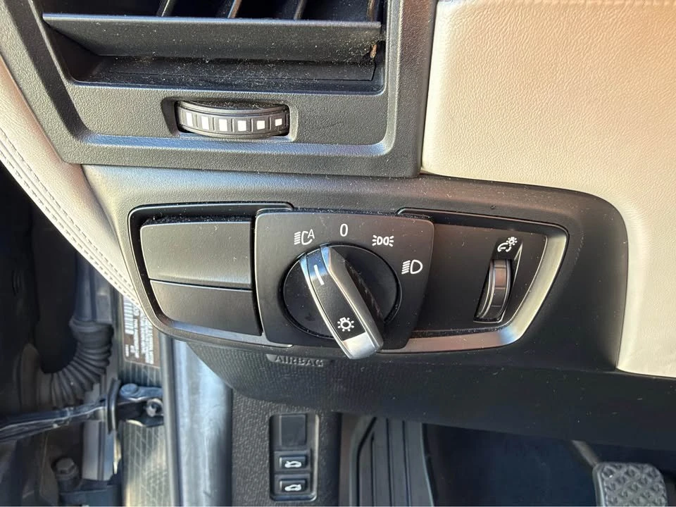 2015 BMW i3 - Image 10 of 20