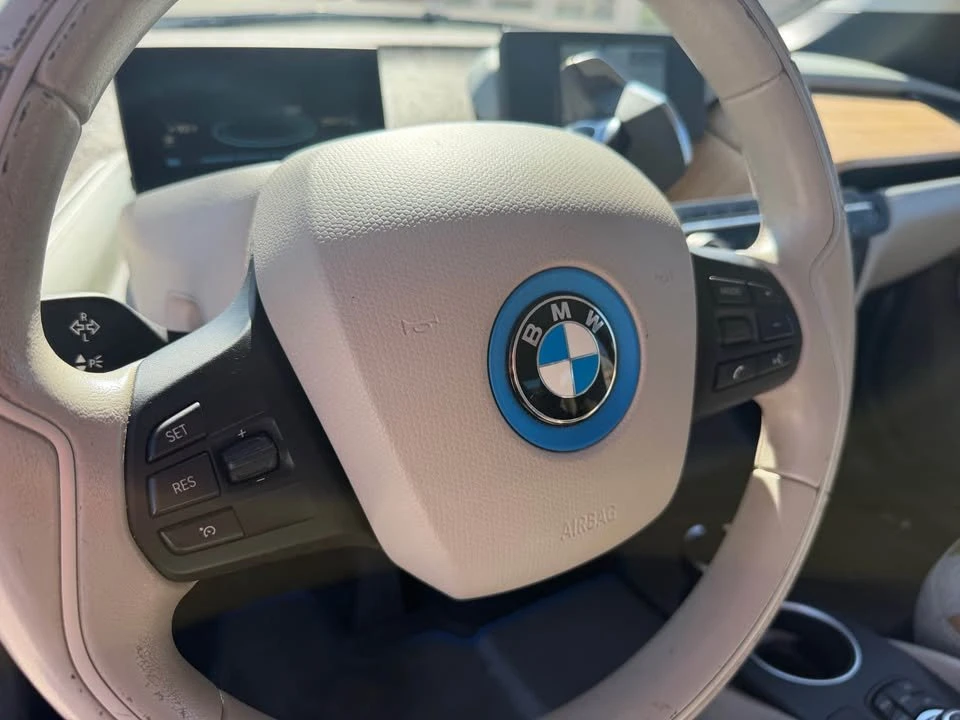 2015 BMW i3 - Image 9 of 20