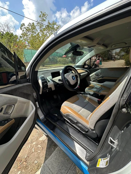 2015 BMW i3 - Image 6 of 18