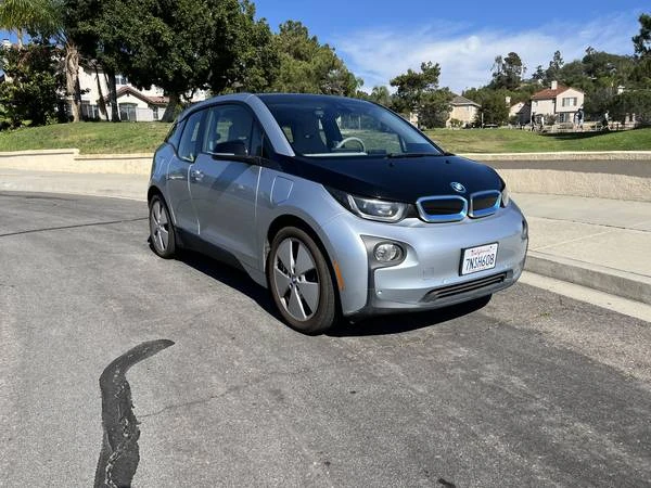 2015 BMW i3 - Image 2 of 12