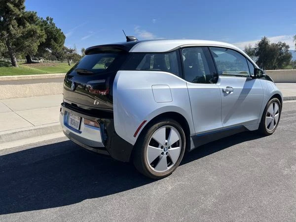2015 BMW i3 - Image 5 of 12