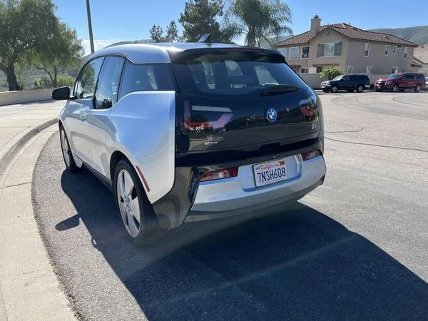 2015 BMW i3 - Image 4 of 12