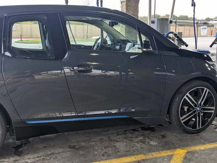2015 BMW i3 - Image 2 of 22