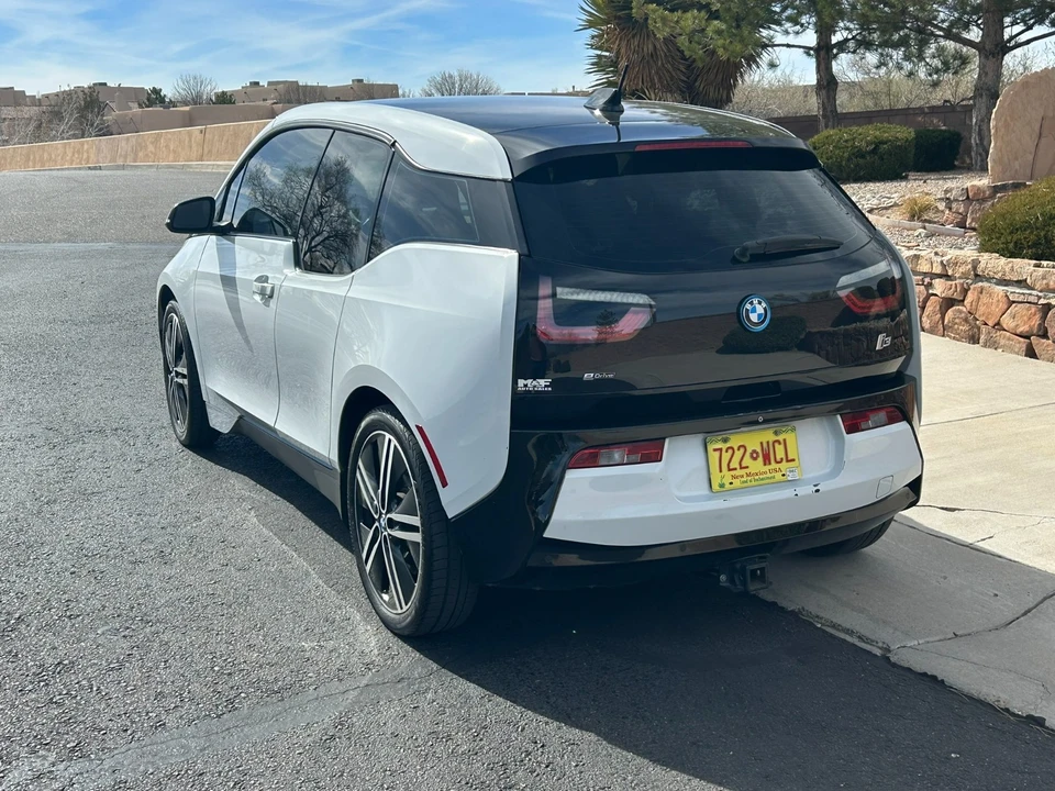 2015 BMW i3 - Image 10 of 19