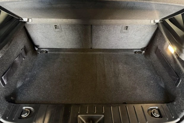 2015 BMW i3 - Image 6 of 6