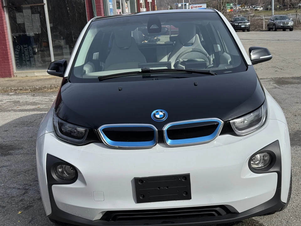 2015 BMW i3 - Image 3 of 21
