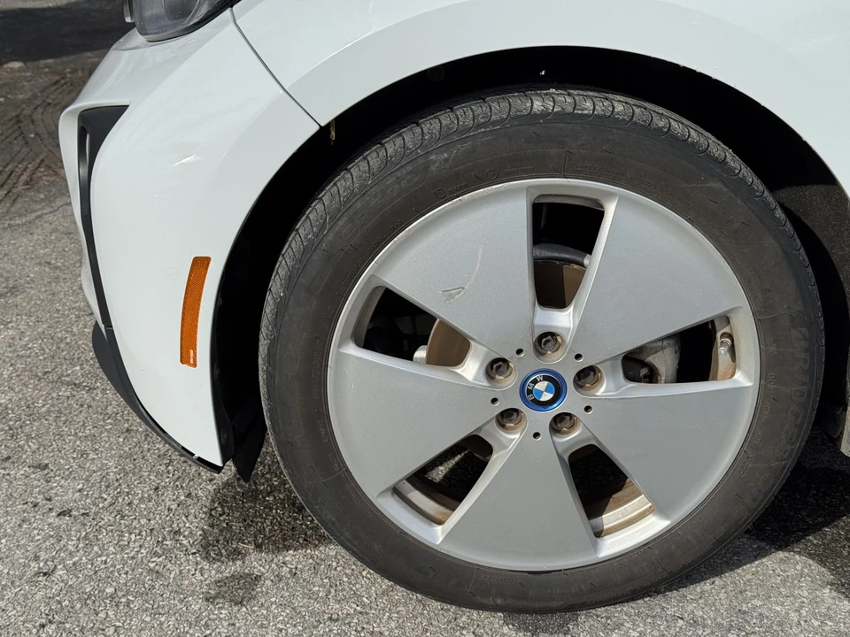 2015 BMW i3 - Image 20 of 21