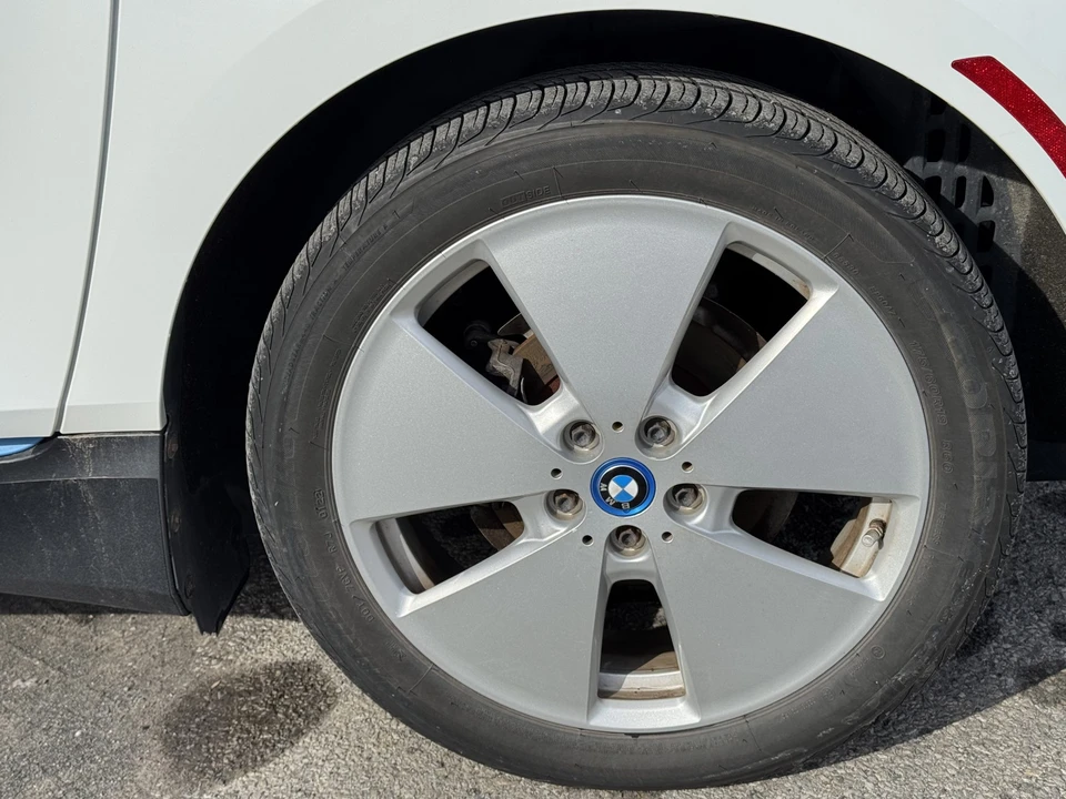 2015 BMW i3 - Image 21 of 21