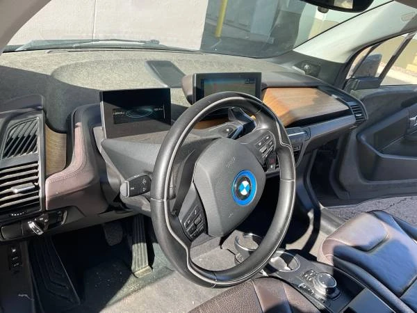 2015 BMW i3 - Image 8 of 19